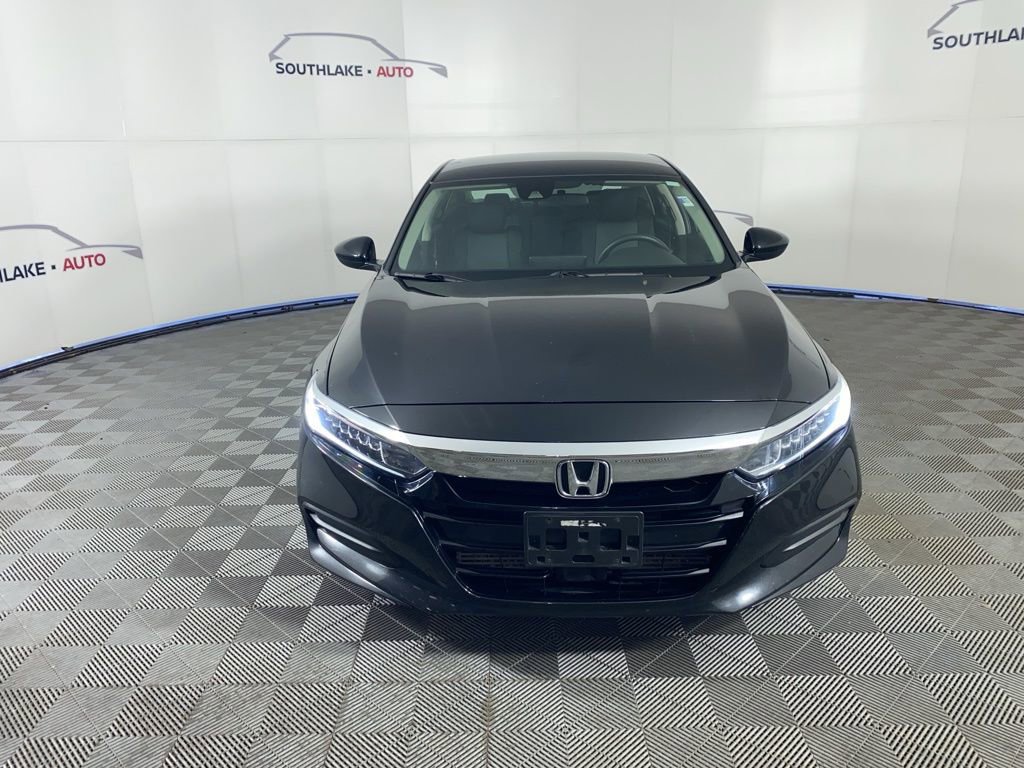 Used 2018 Honda Accord LX image 2