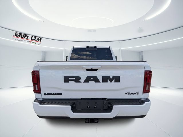 New 2026 RAM 3500 Laramie AWD/4WD image 4
