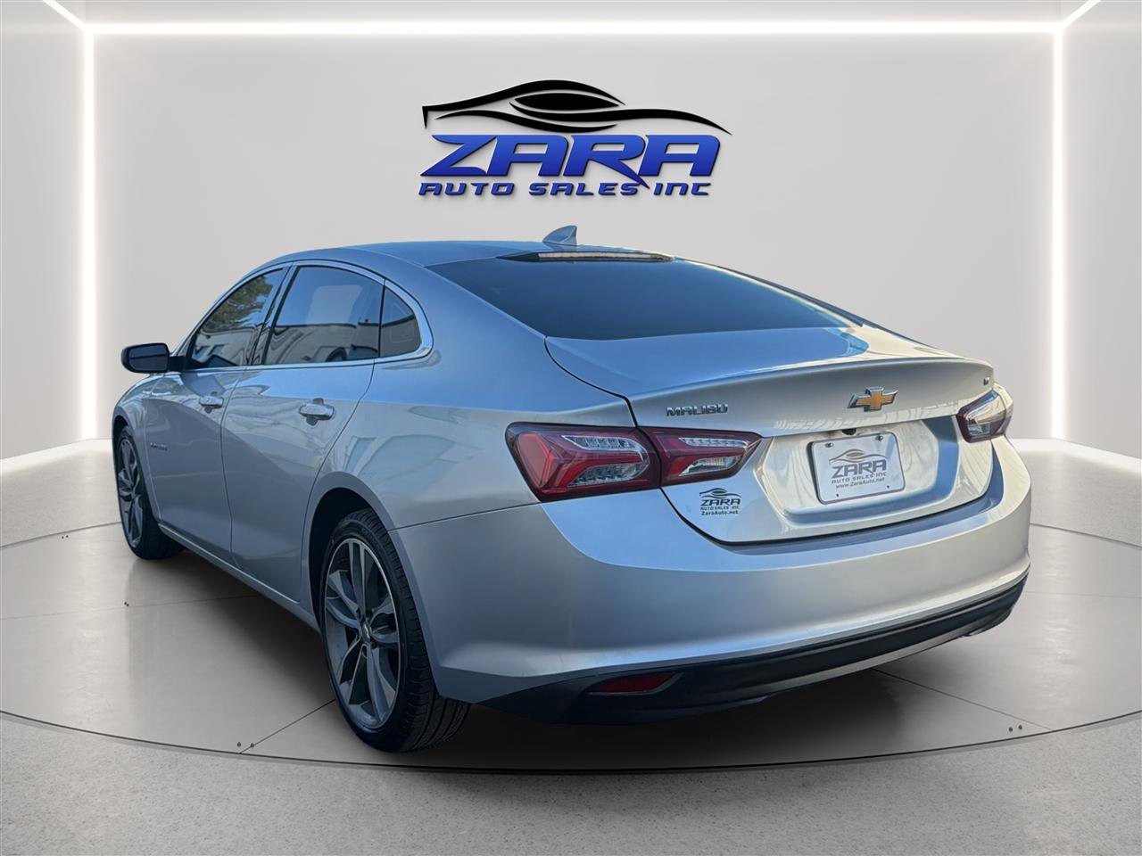 Used 2020 Chevrolet Malibu LT FWD image 5