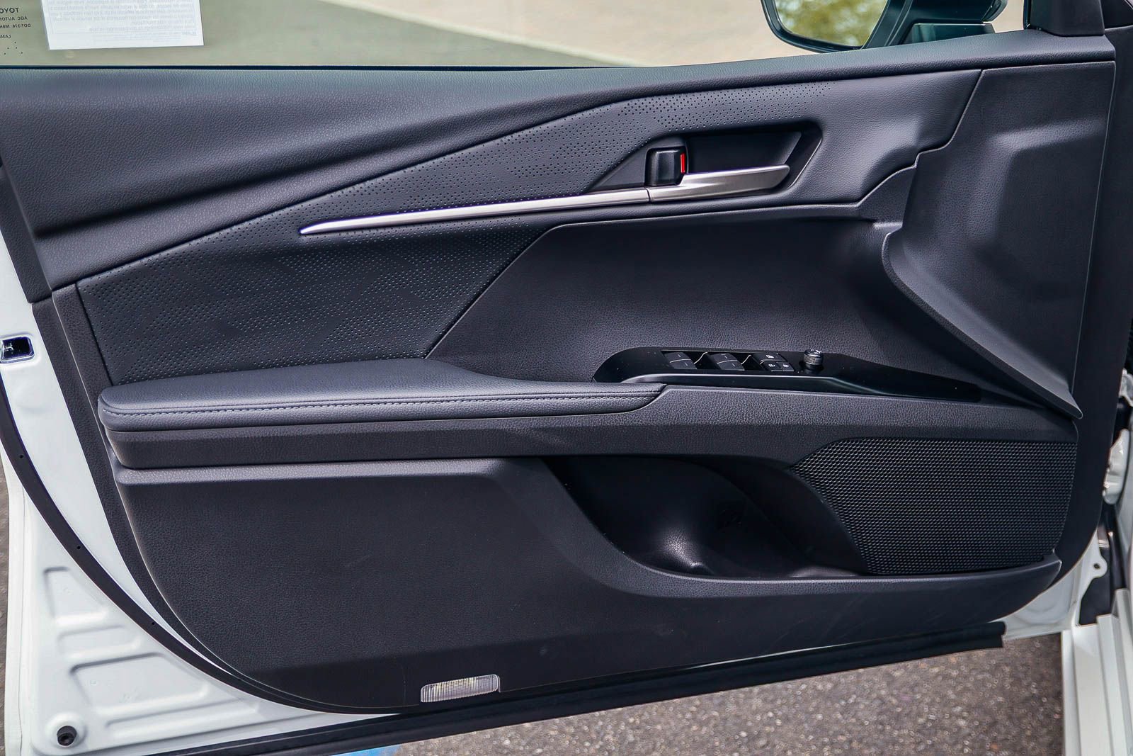 Used 2025 Toyota Camry XSE w/ Premium Package FWD image 22