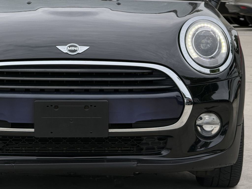 Used 2016 MINI Cooper 2-Door Hardtop FWD image 8