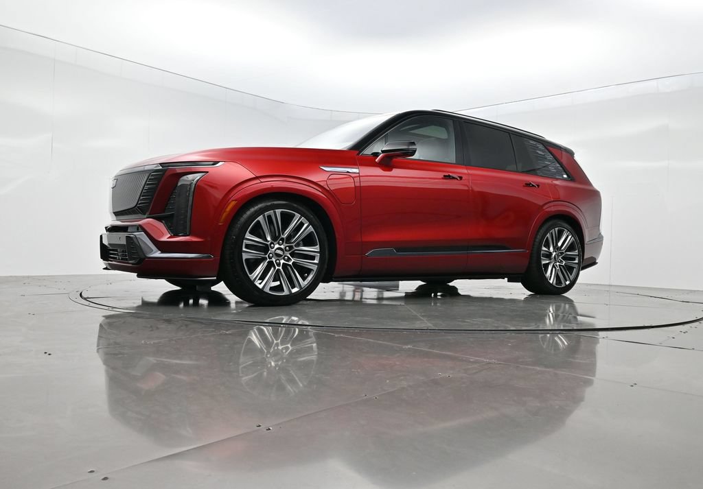 Used 2026 Cadillac Vistiq Platinum w/ LPO, Floor Liner Package AWD/4WD image 47