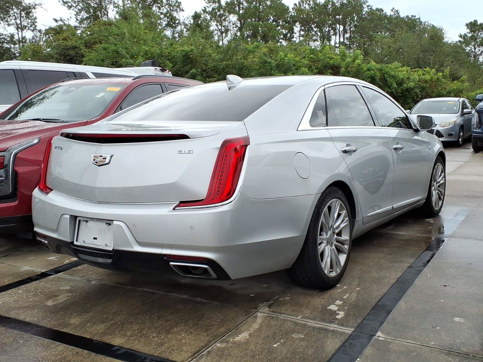 Used 2019 Cadillac XTS Luxury FWD image 8