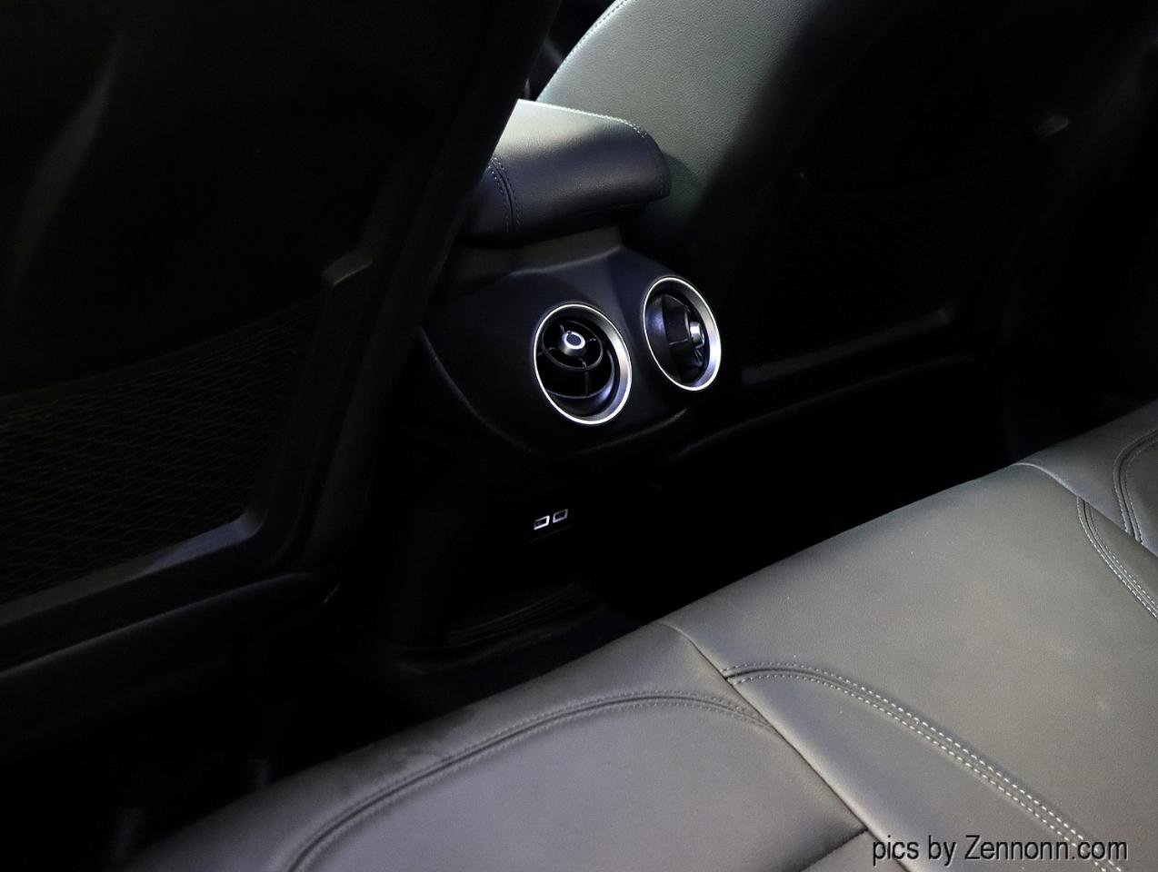 Used 2019 Alfa Romeo Stelvio AWD image 15