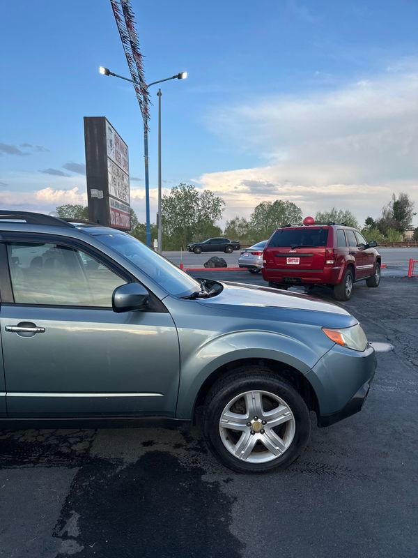 Used 2010 Subaru Forester 2.5X Premium AWD/4WD image 4