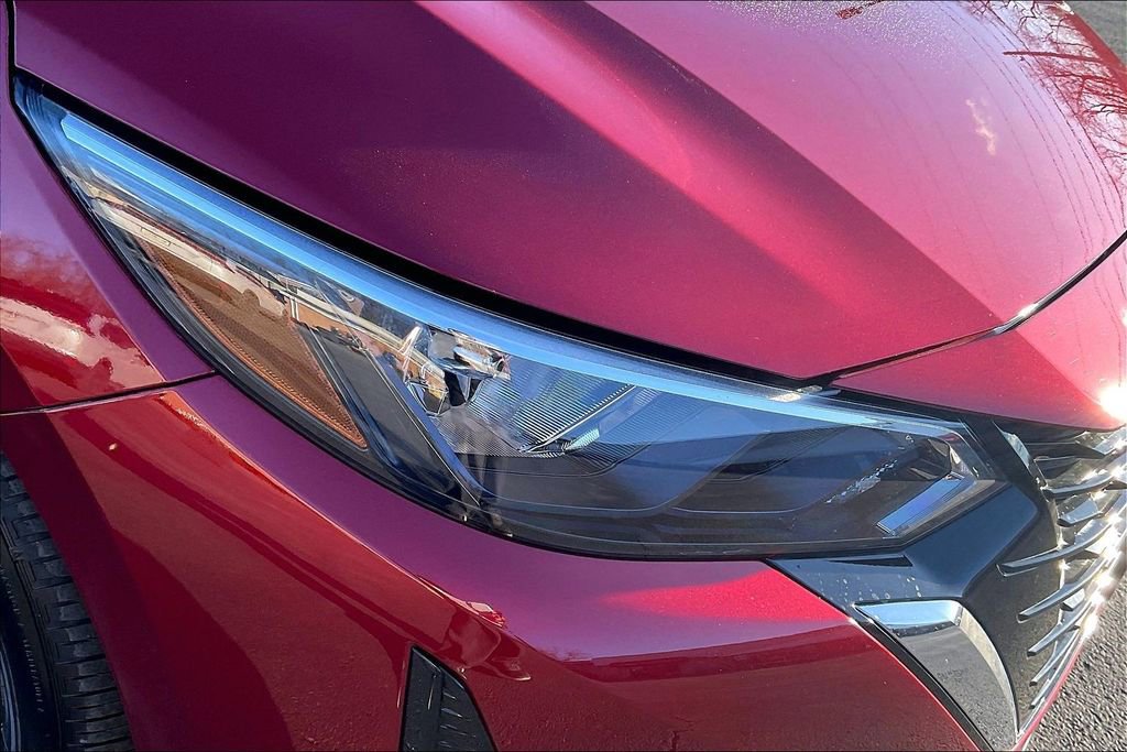 Used 2024 Nissan Sentra SV image 27