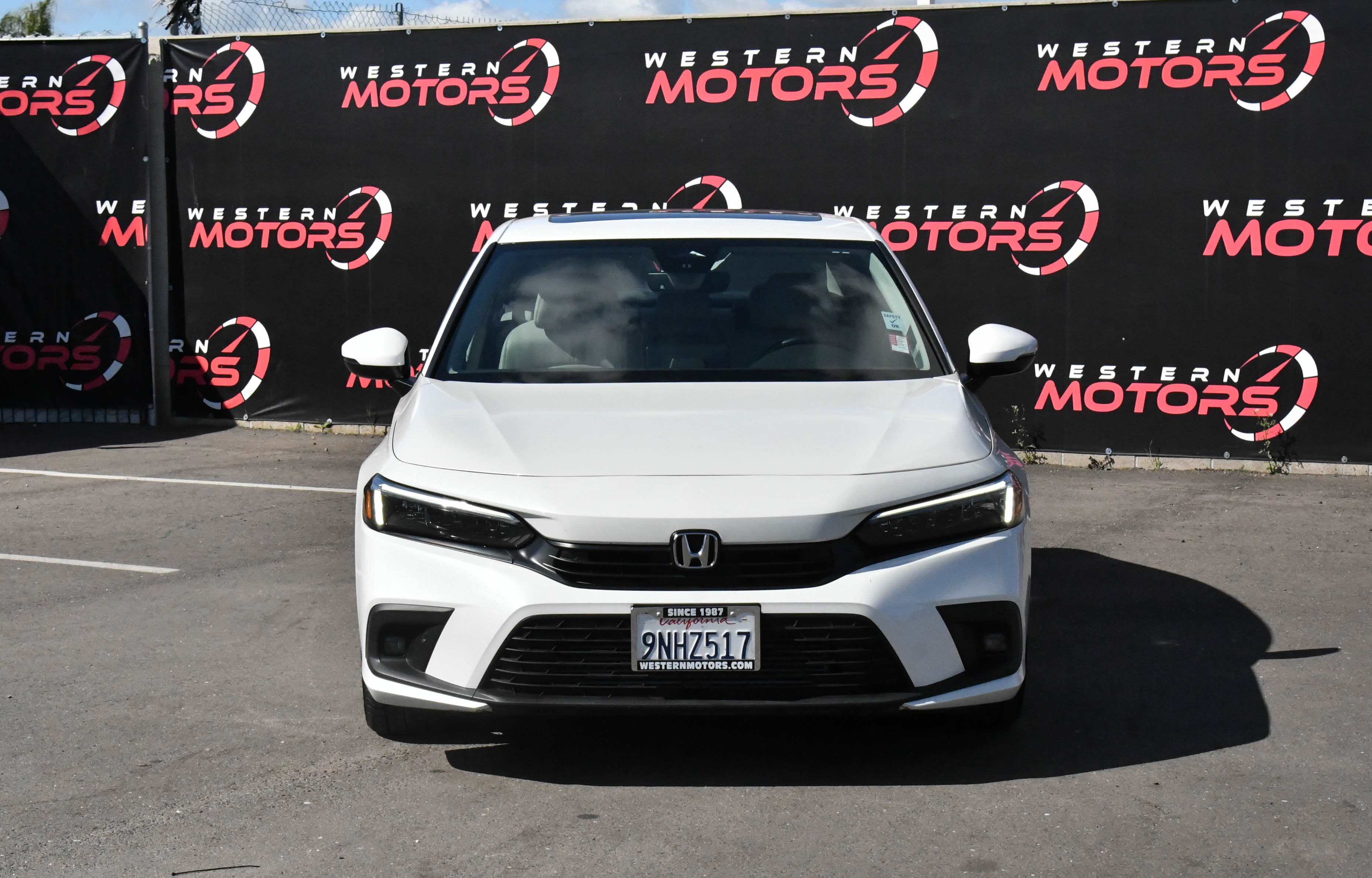 Used 2024 Honda Civic Touring image 2