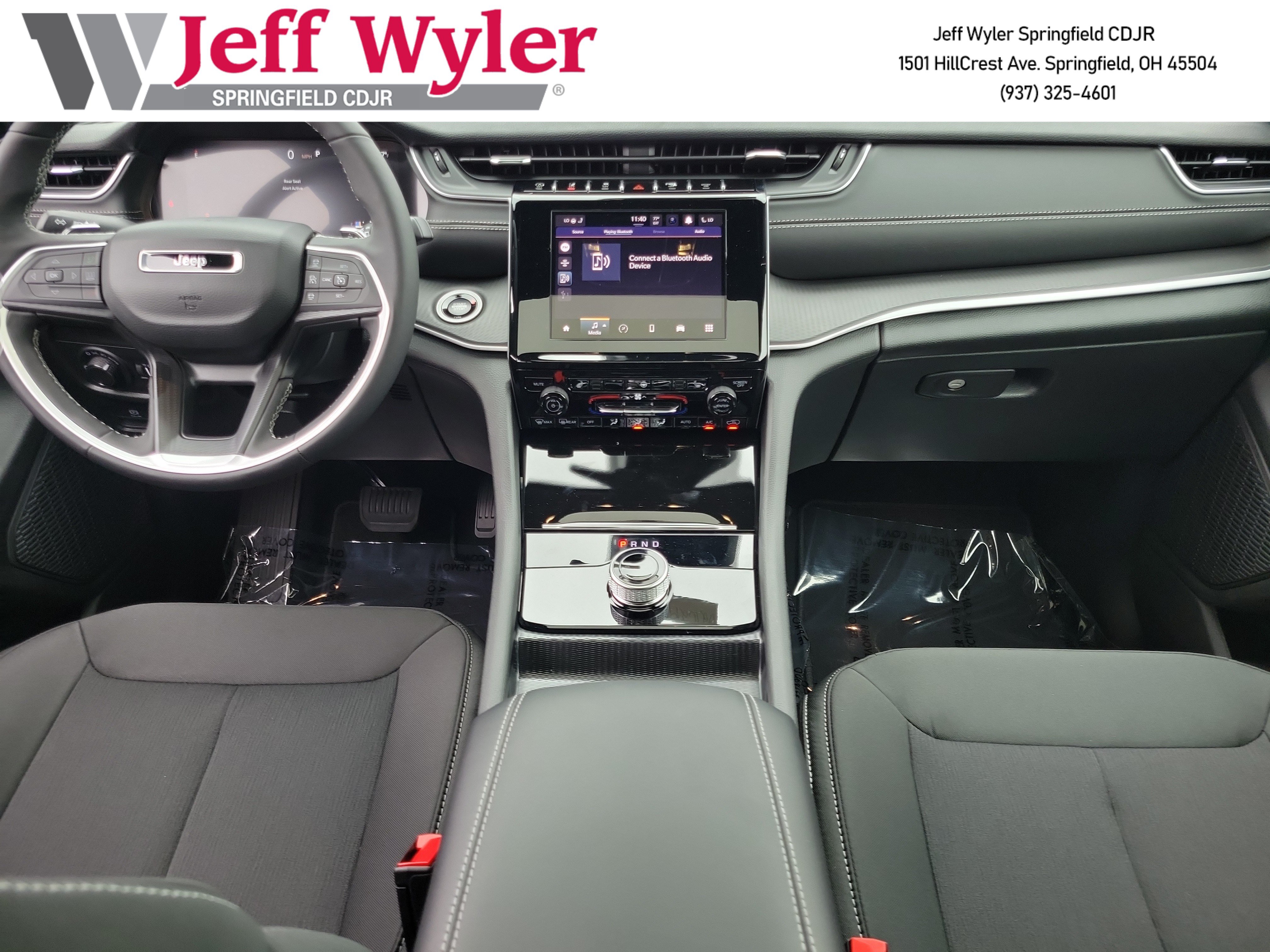New 2026 Jeep Grand Cherokee Laredo X AWD/4WD image 7