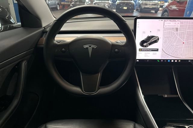 Used 2019 Tesla Model 3 Mid Range RWD image 17