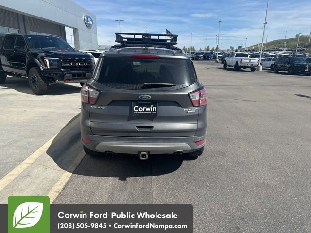Used 2018 Ford Escape Titanium image 4