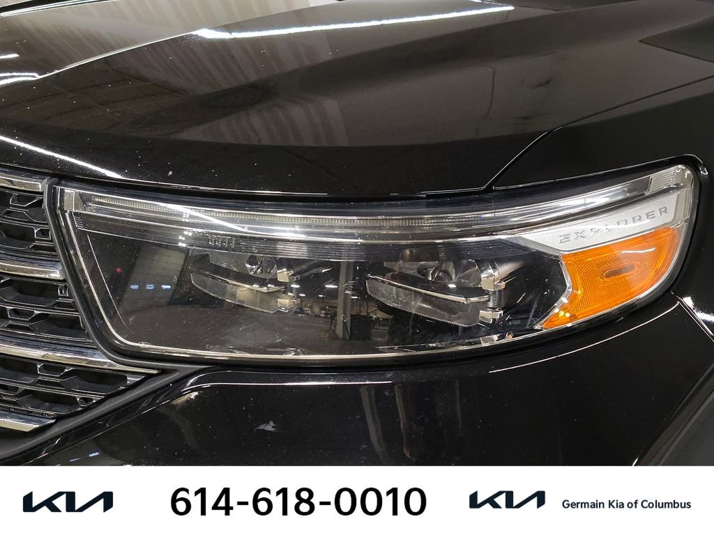 Used 2023 Ford Explorer XLT image 15