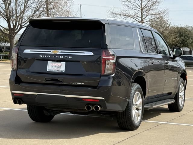 Used 2023 Chevrolet Suburban Premier image 4