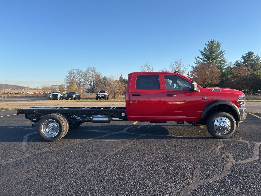New 2026 RAM 5500 Tradesman AWD/4WD image 8