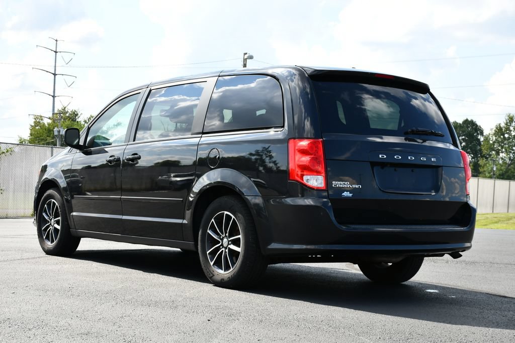 Used 2016 Dodge Grand Caravan SXT FWD image 5