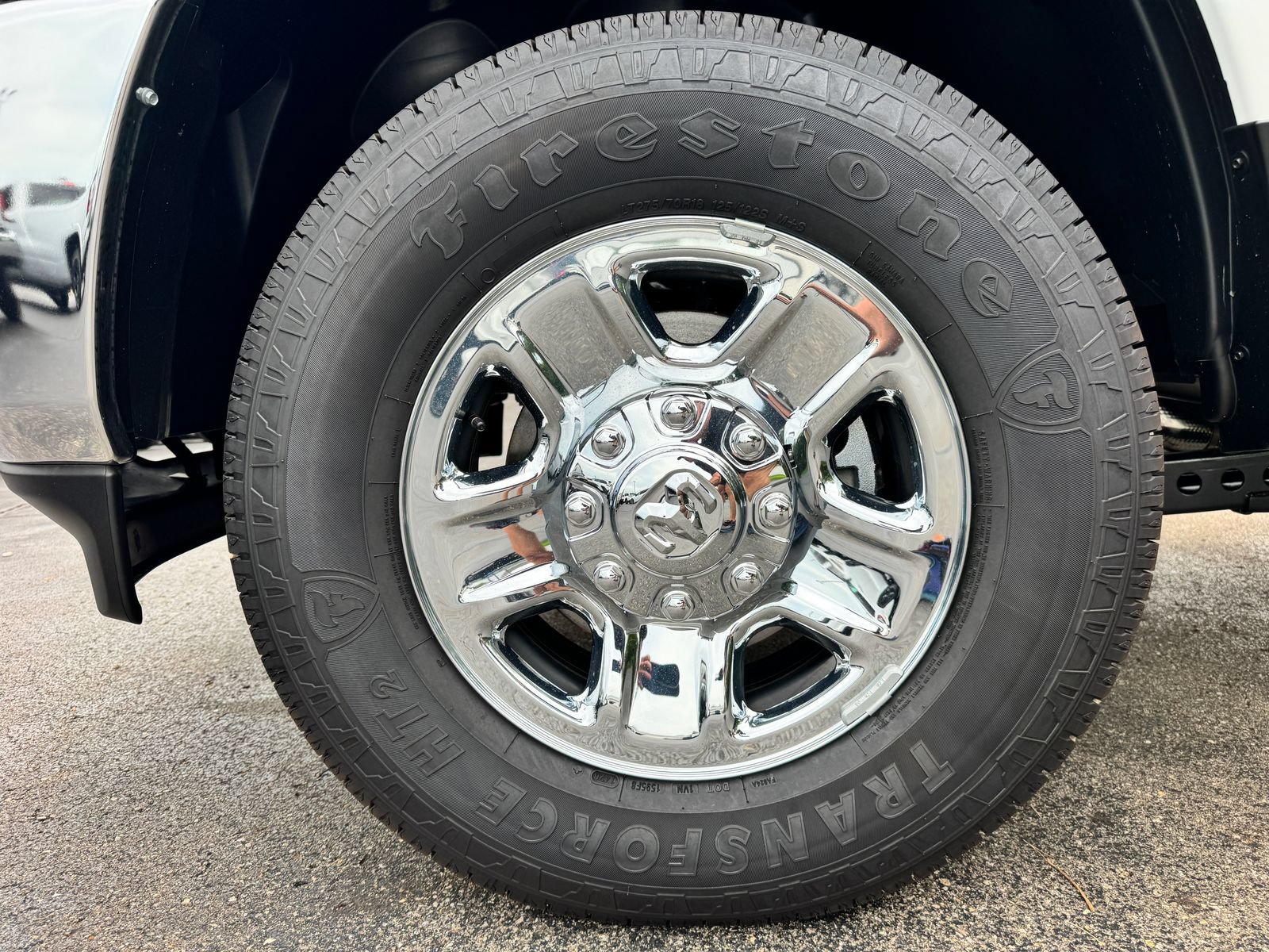 New 2026 RAM 2500 Tradesman w/ Chrome Appearance Group AWD/4WD image 34