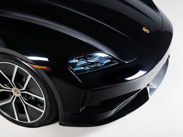 New 2026 Porsche Taycan AWD/4WD image 32