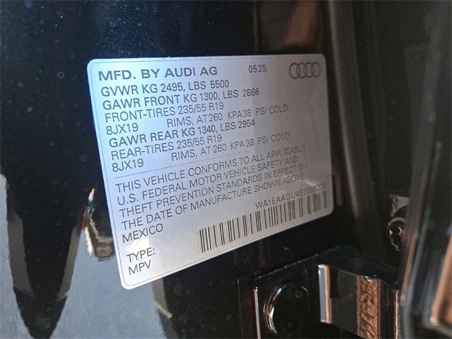 New 2025 Audi Q5 Premium Plus image 9