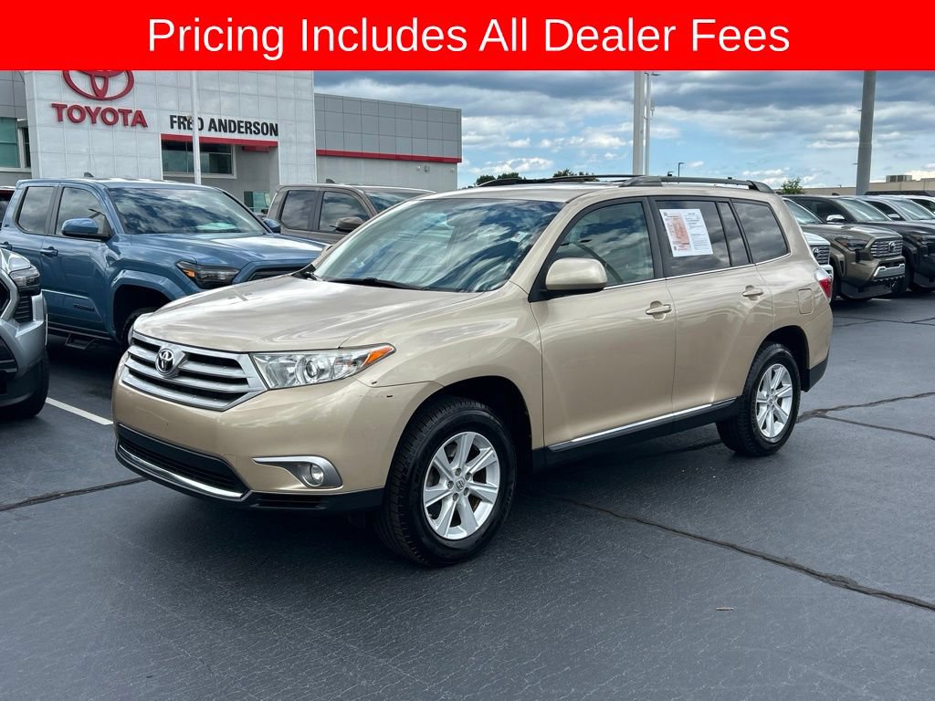 Used 2013 Toyota Highlander SE AWD/4WD image 1