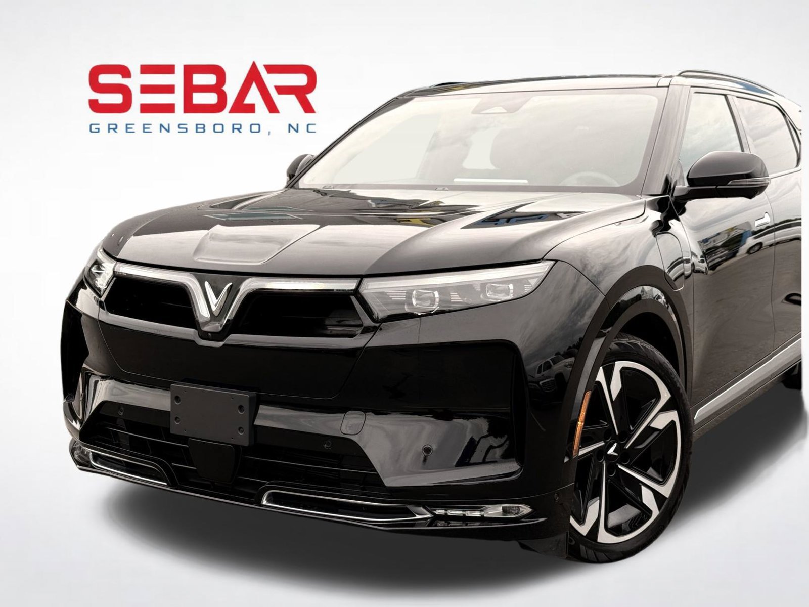 Used 2024 VinFast VF 9 Plus AWD/4WD image 3
