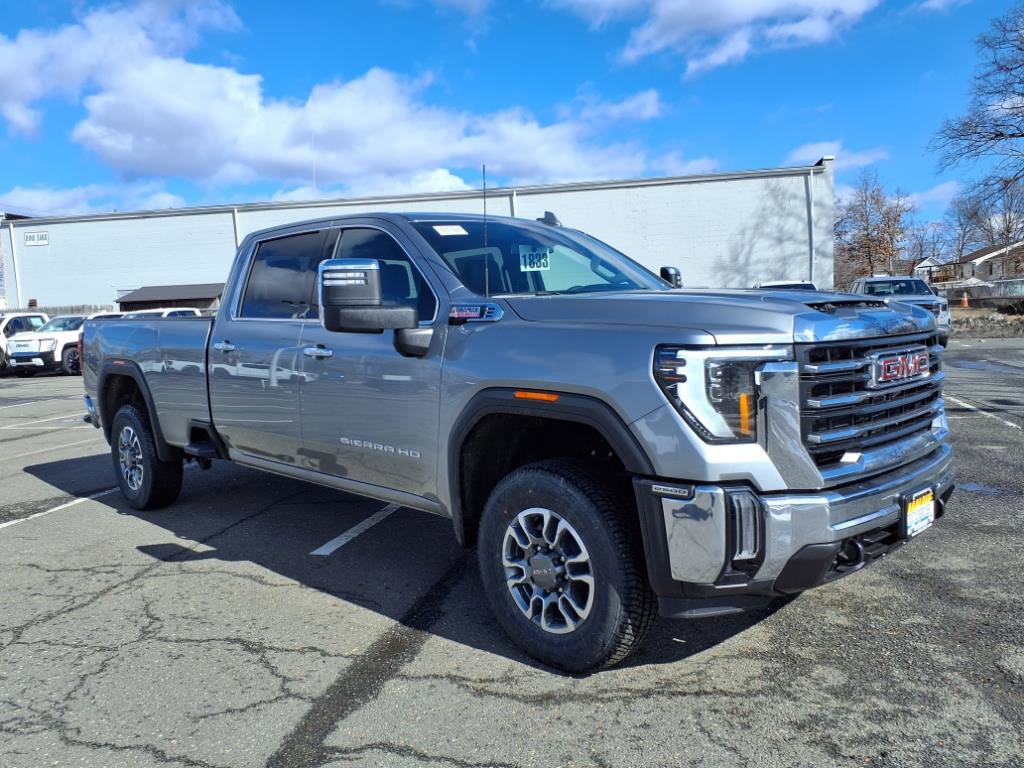 New 2025 GMC Sierra 2500 SLT