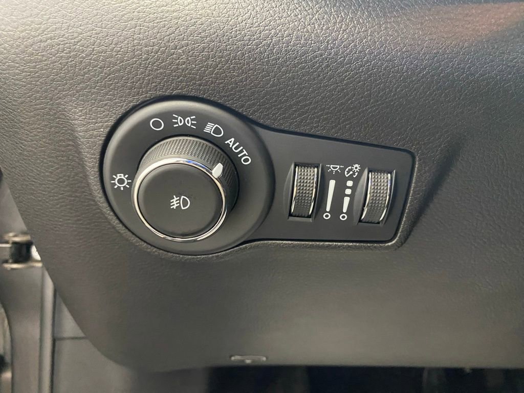 Used 2022 Jeep Compass Trailhawk w/ Trailhawk Convenience Group image 27