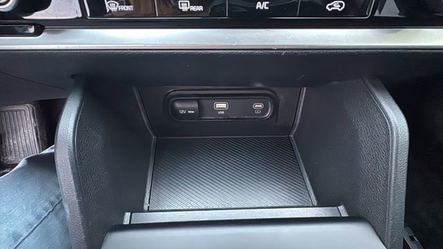 Used 2024 Kia Sportage LX image 21