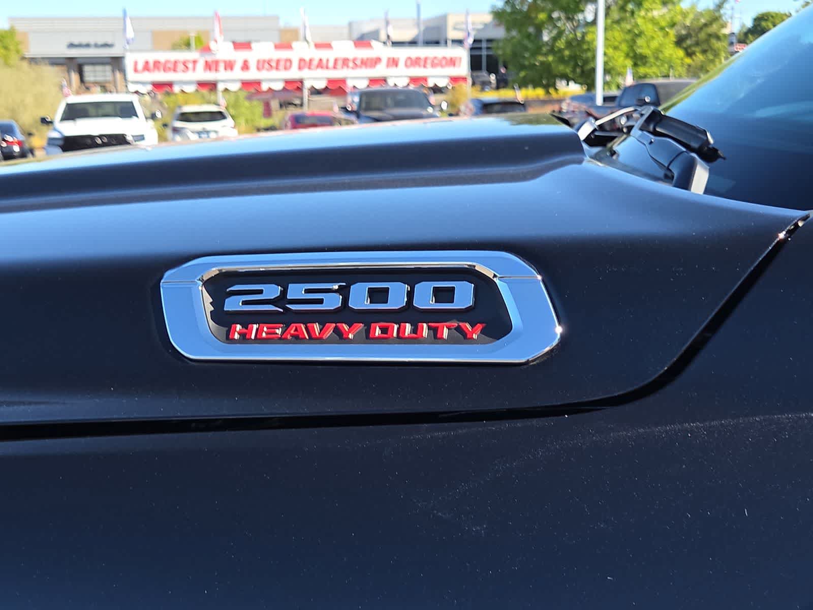 Used 2025 RAM 2500 Limited AWD/4WD image 15
