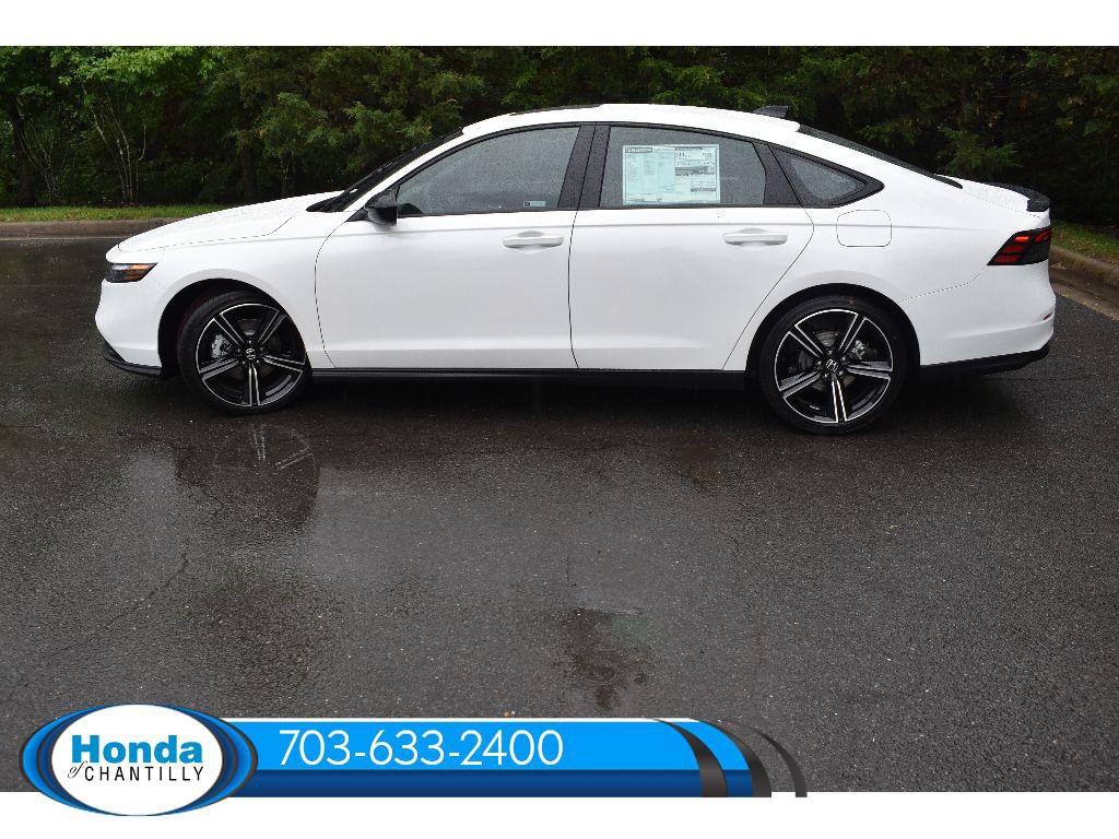 New 2026 Honda Accord Hybrid Sport image 4