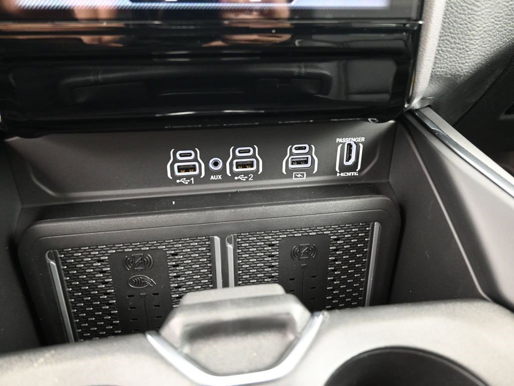 New 2026 RAM 1500 Laramie w/ Night Edition image 9