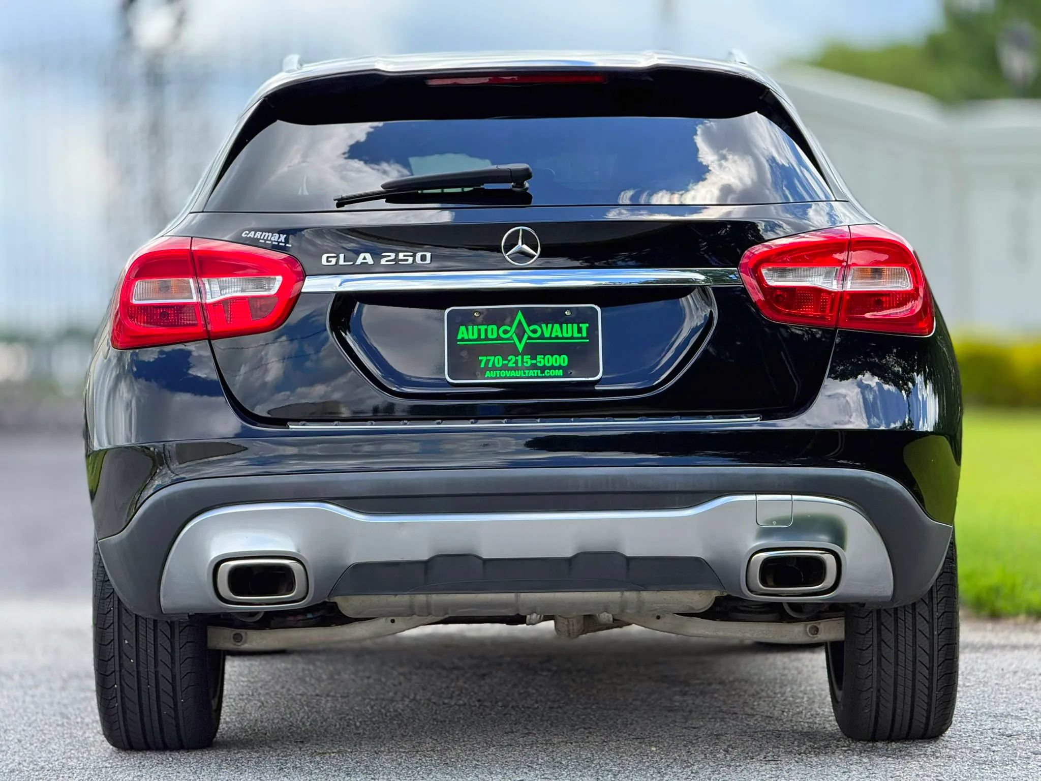 Used 2020 Mercedes-Benz GLA 250 w/ Premium Package image 10