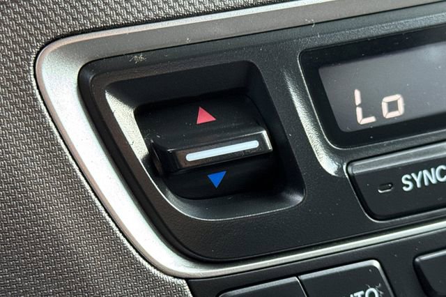 Used 2023 Honda Ridgeline Sport image 29