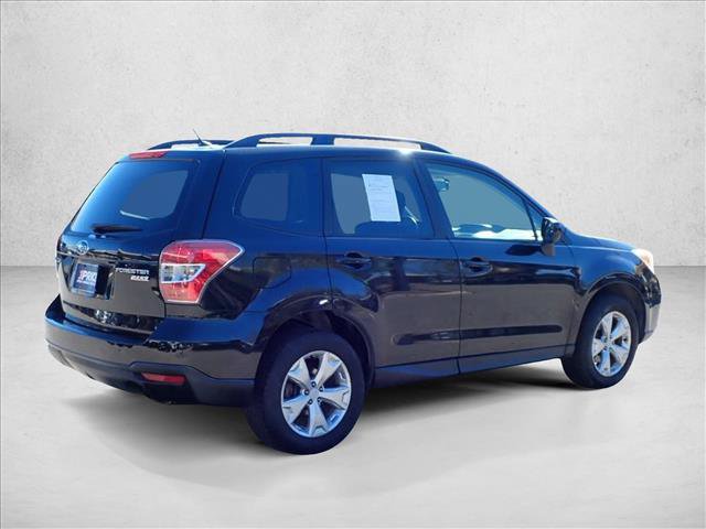 Used 2015 Subaru Forester 2.5i Premium w/ All-Weather Package AWD/4WD image 4