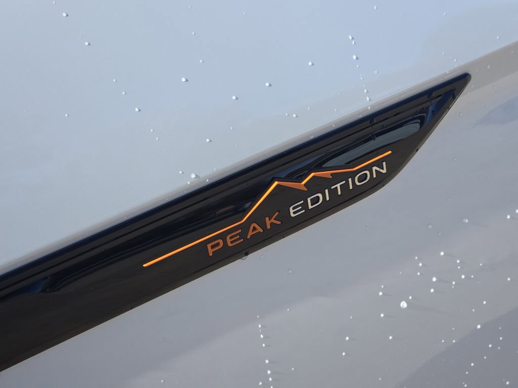 New 2026 Volkswagen Atlas Peak Edition image 8