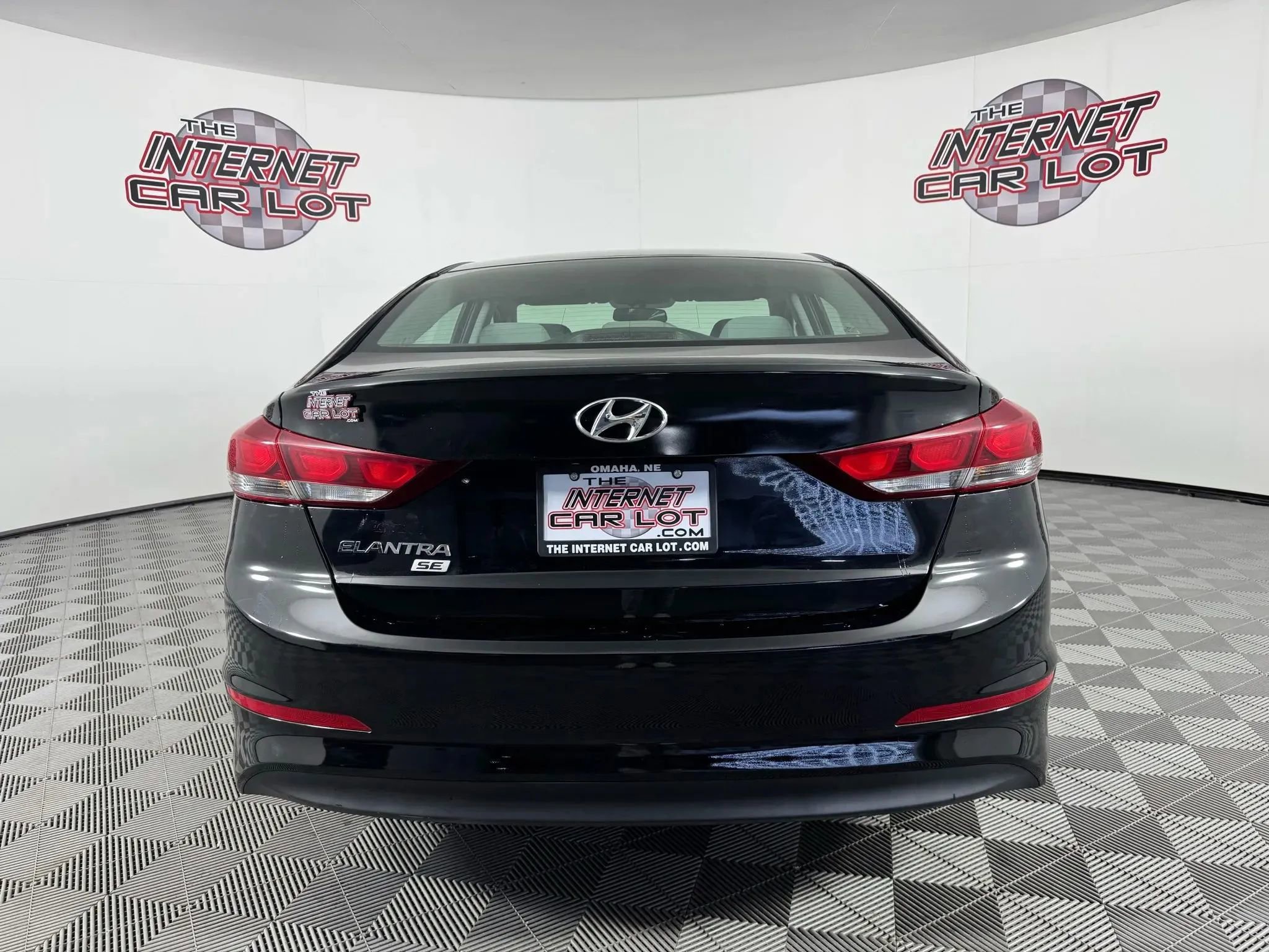 Used 2018 Hyundai Elantra SE w/ Cargo Package FWD image 6
