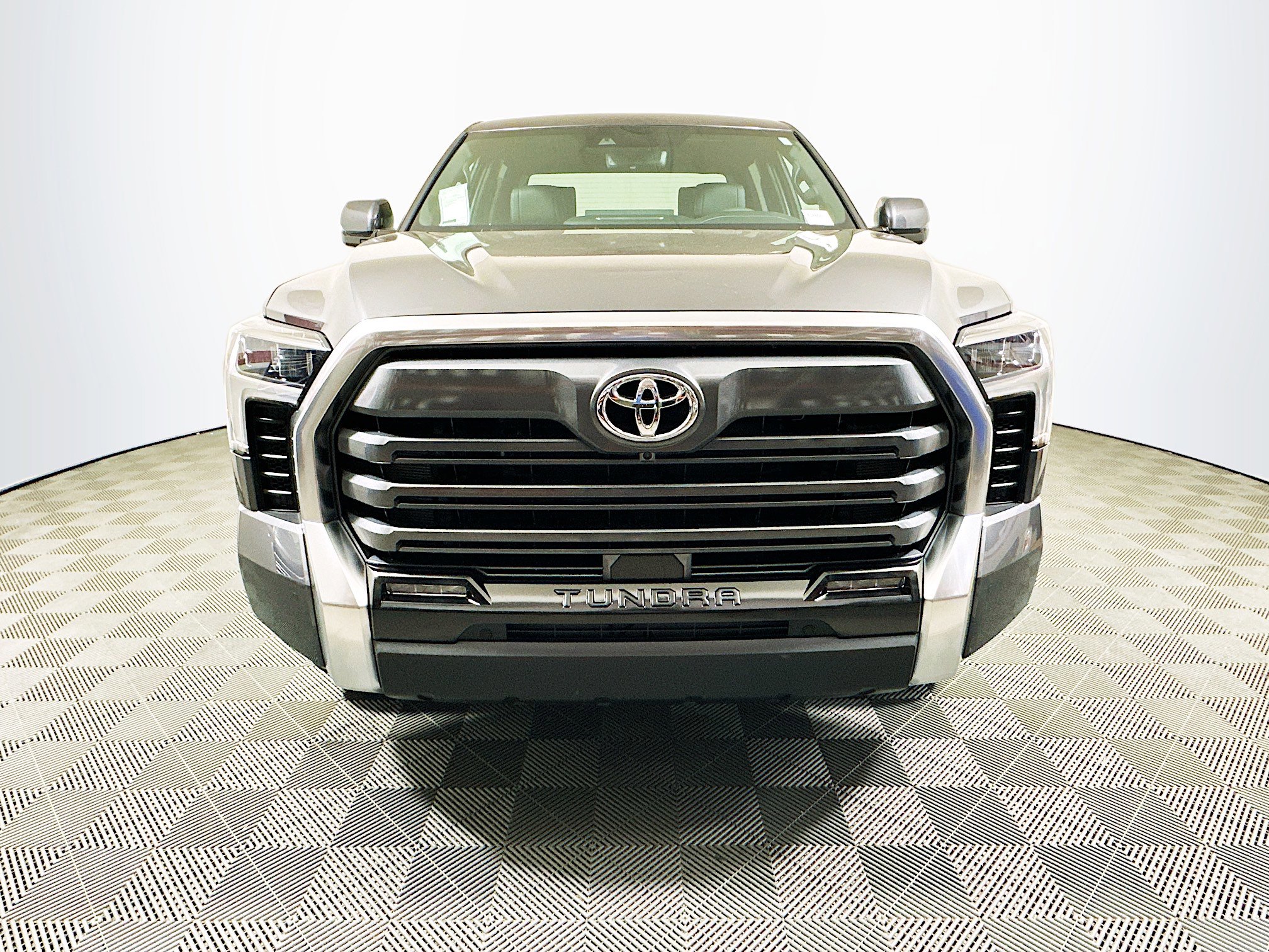 New 2026 Toyota Tundra Limited image 3