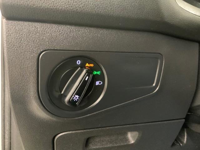 Used 2019 Volkswagen Tiguan S image 24