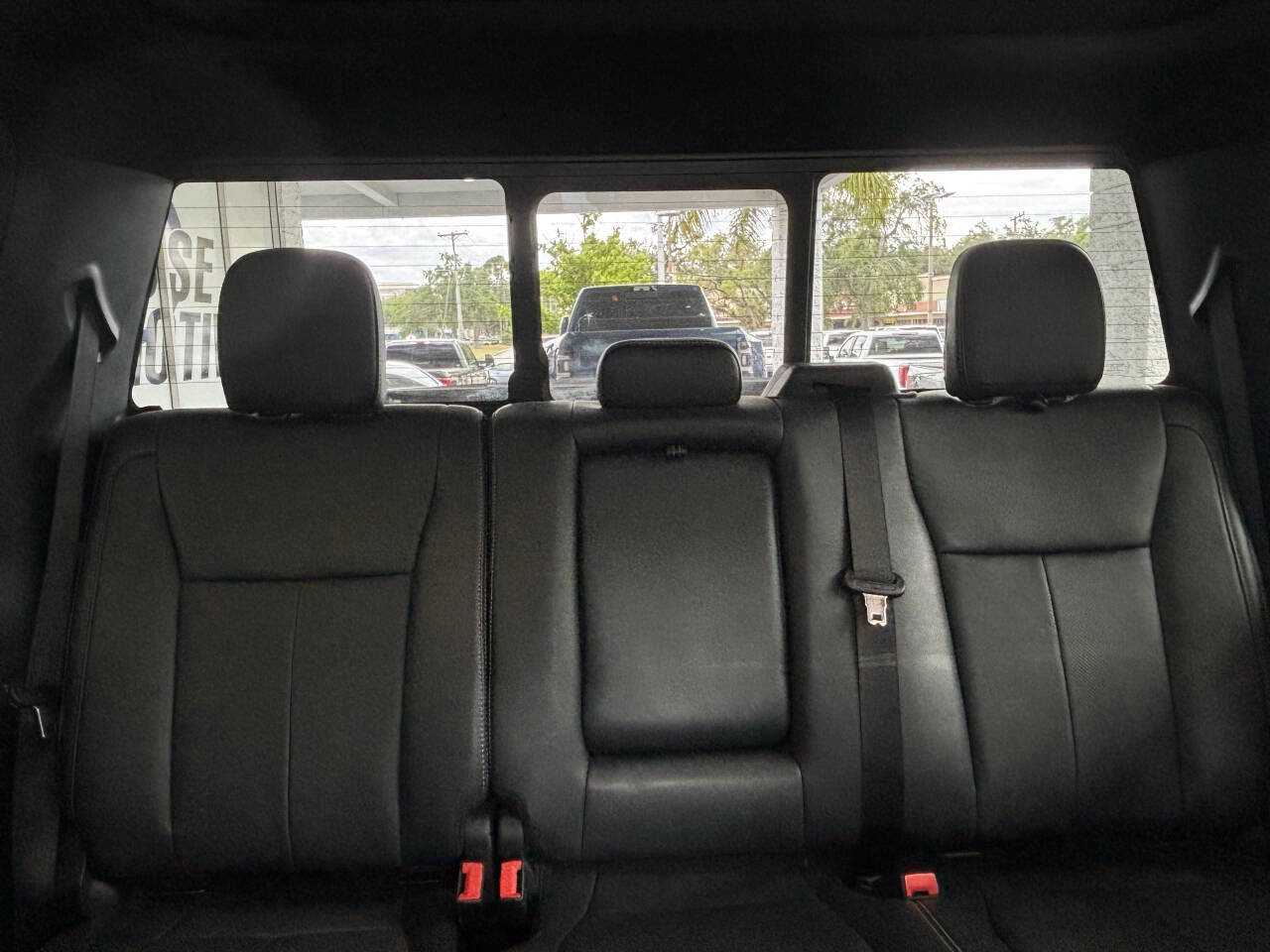 Used 2022 Ford F250 Lariat w/ Tremor Off-Road Package AWD/4WD image 27