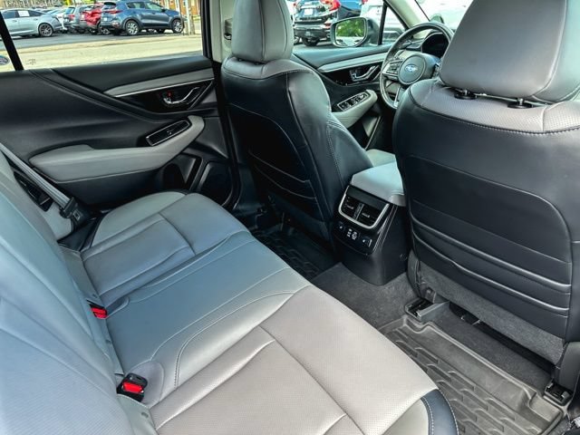 Used 2025 Subaru Outback Limited XT w/ Popular Package #2 AWD/4WD image 21