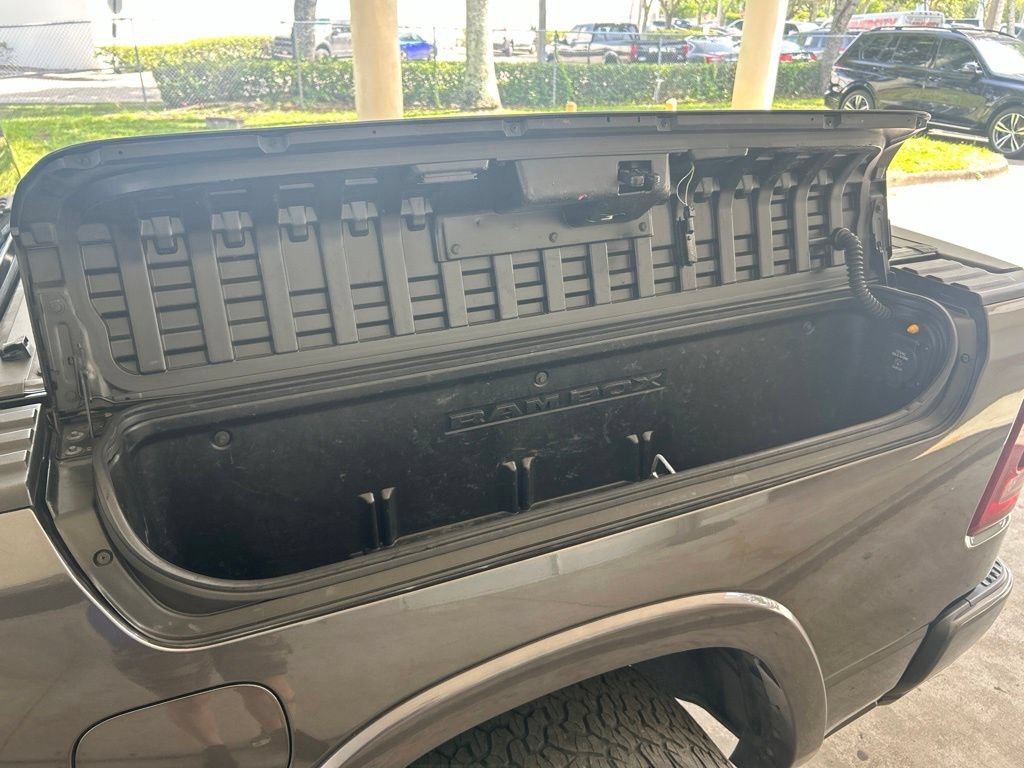Used 2022 RAM 1500 Laramie AWD/4WD image 19