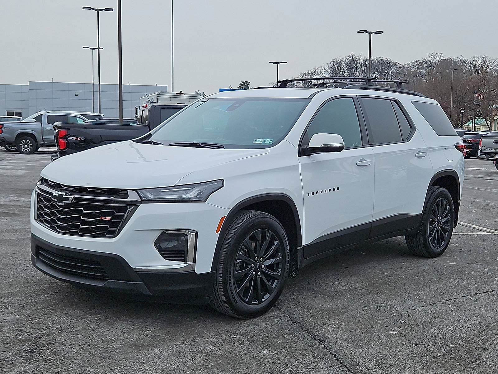 Certified 2023 Chevrolet Traverse RS image 3