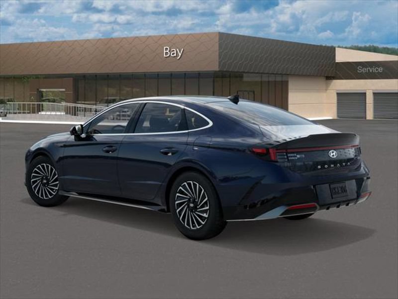 New 2026 Hyundai Sonata Limited FWD image 5