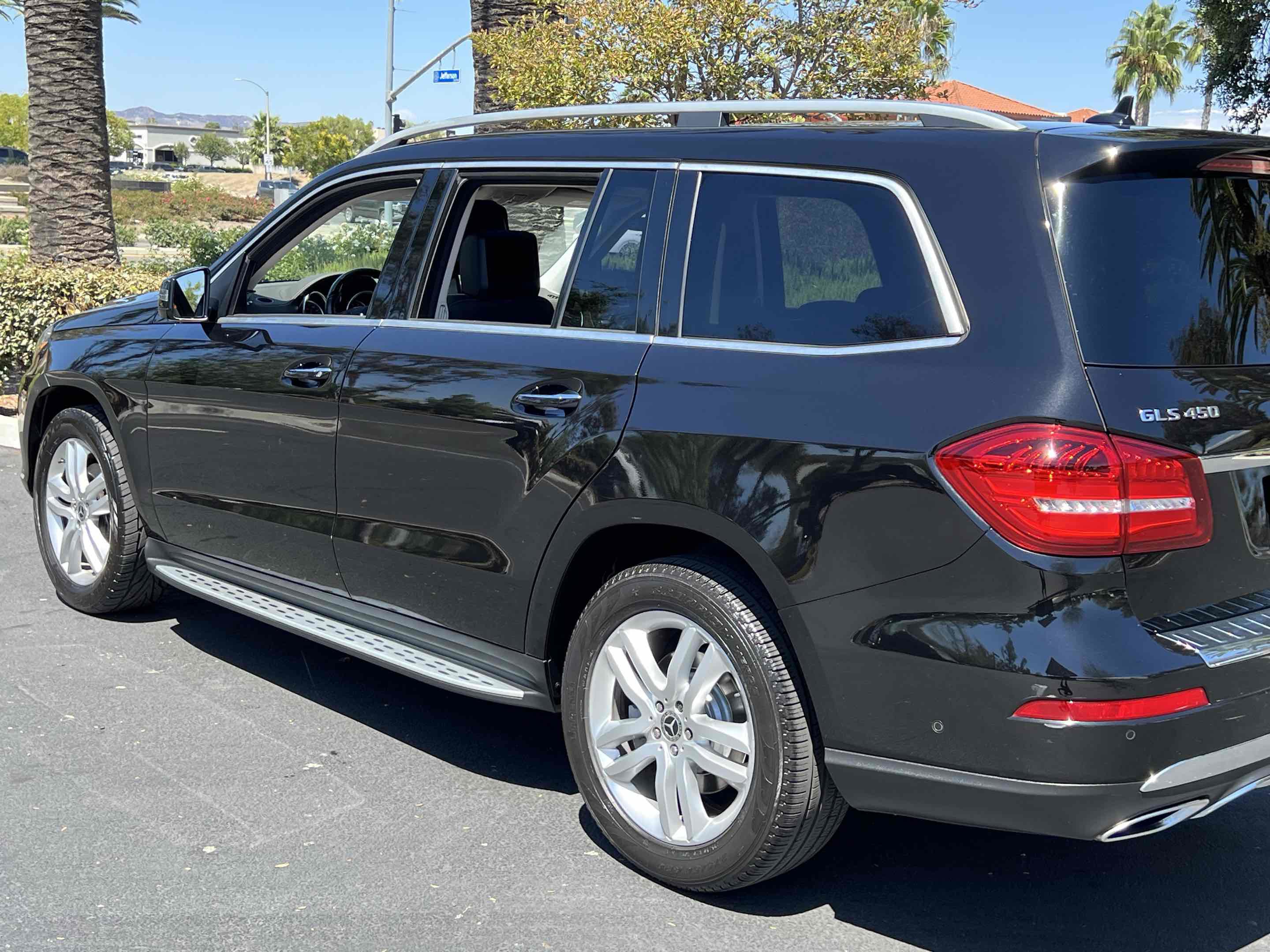Used 2019 Mercedes-Benz GLS 450 4MATIC image 50