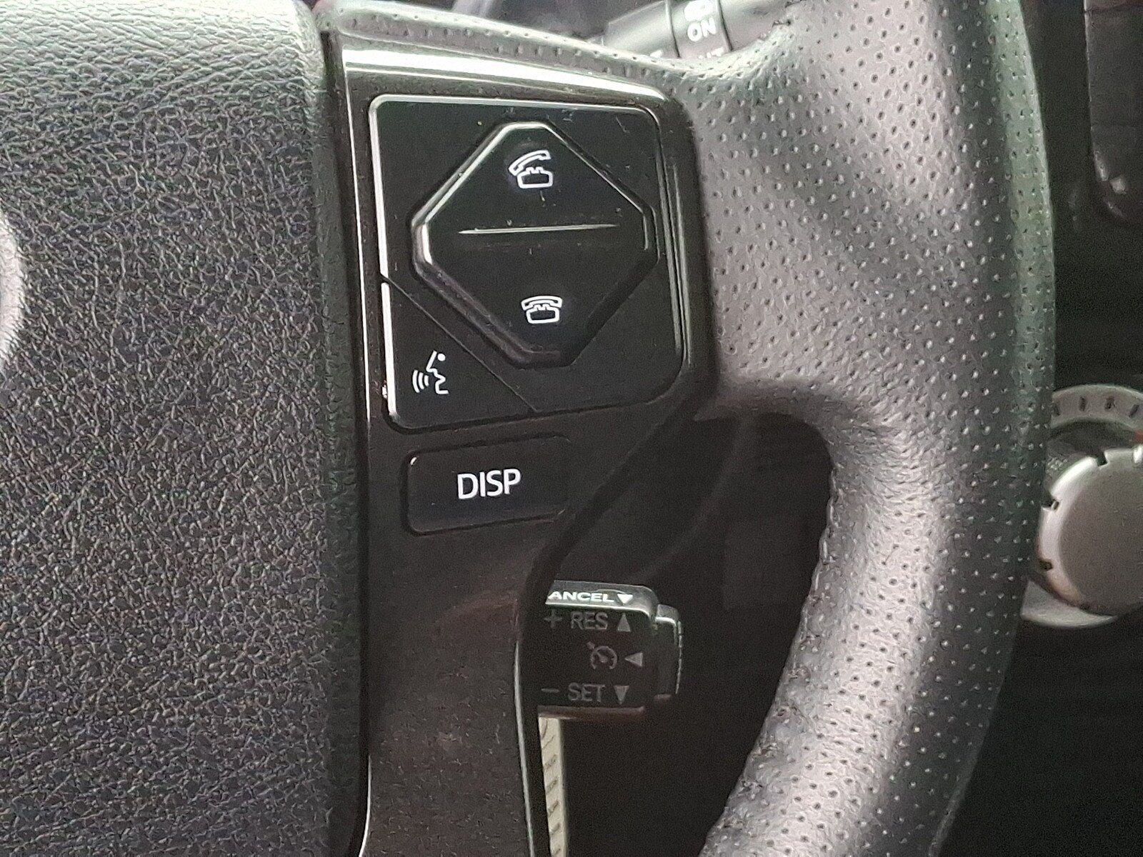 Used 2019 Toyota 4Runner TRD Off-Road AWD/4WD image 22