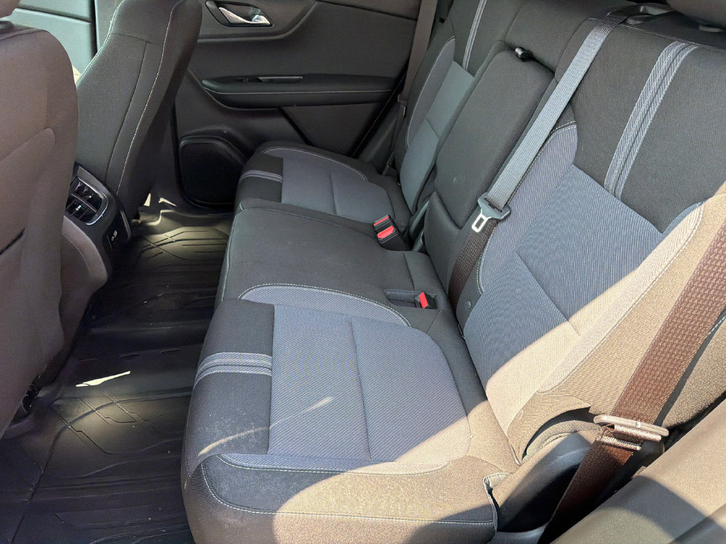 Used 2025 Chevrolet Blazer LT w/ Driver Confidence Package FWD image 17