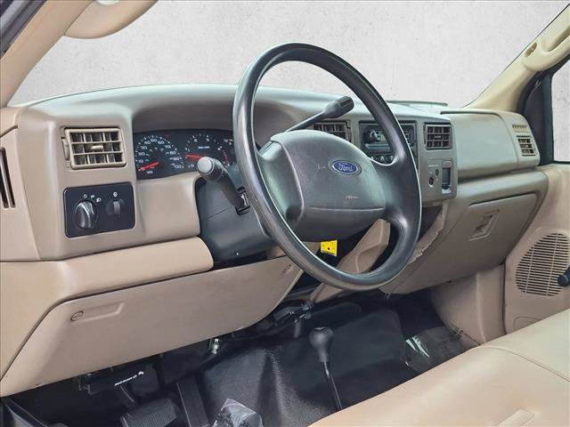 Used 2004 Ford F350 XLT AWD/4WD image 9