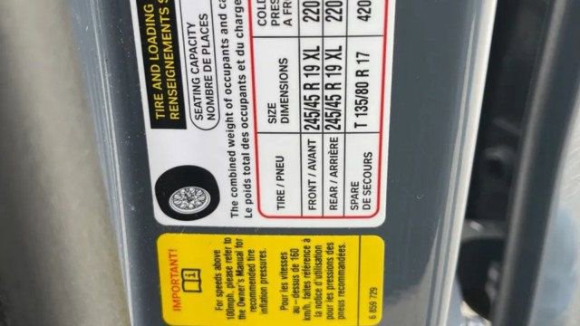 Used 2023 BMW X1 xDrive28i w/ Premium Package AWD/4WD image 16