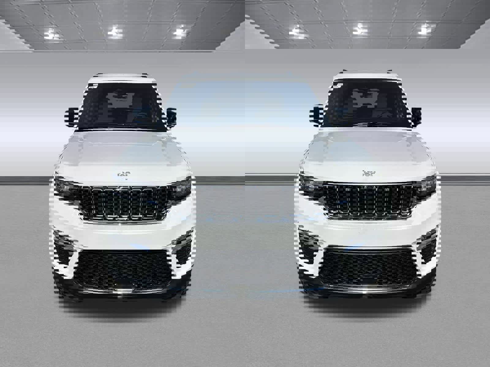 New 2025 Jeep Grand Cherokee Limited w/ Trailer Tow Package image 2