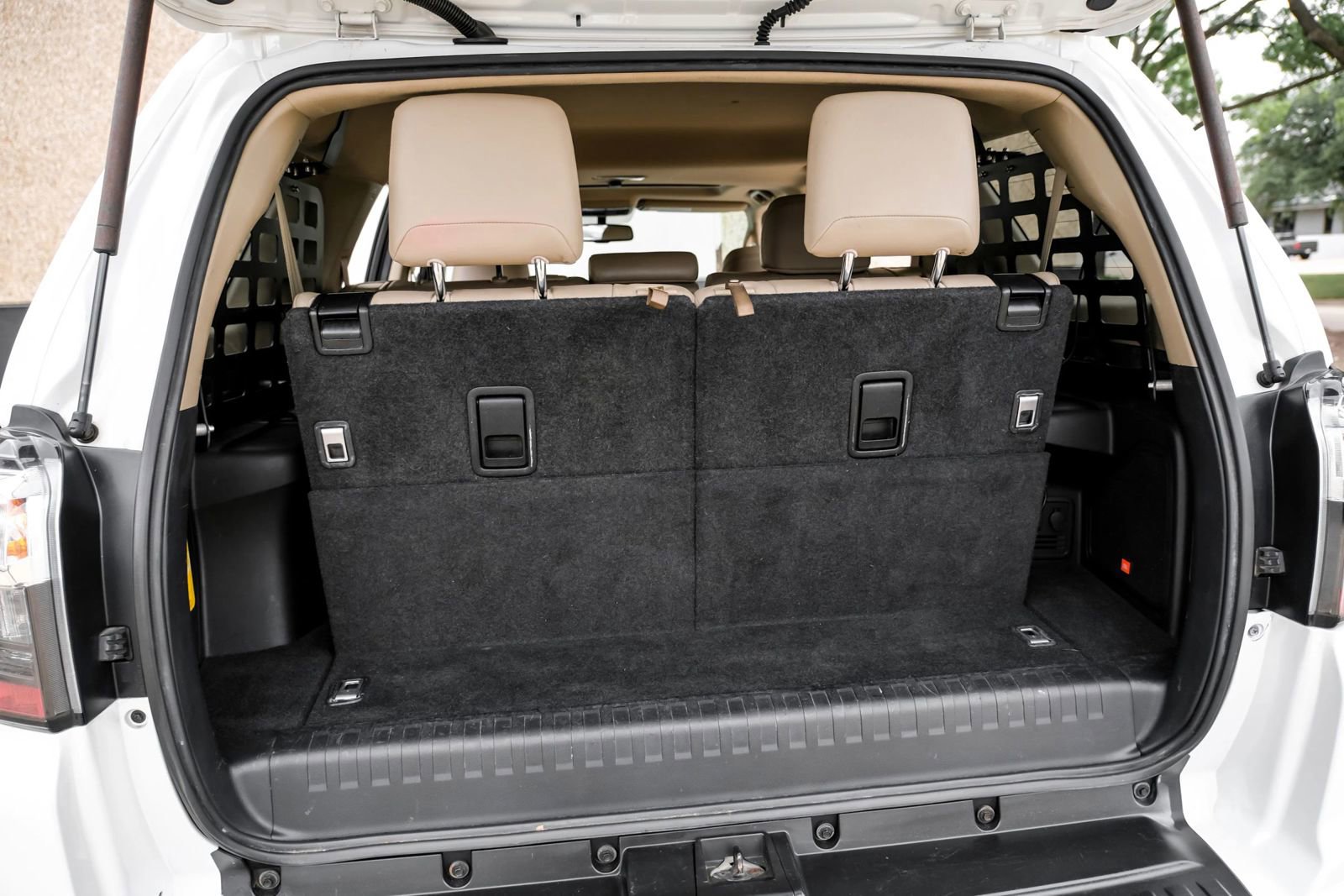 Used 2015 Toyota 4Runner Limited AWD/4WD image 61