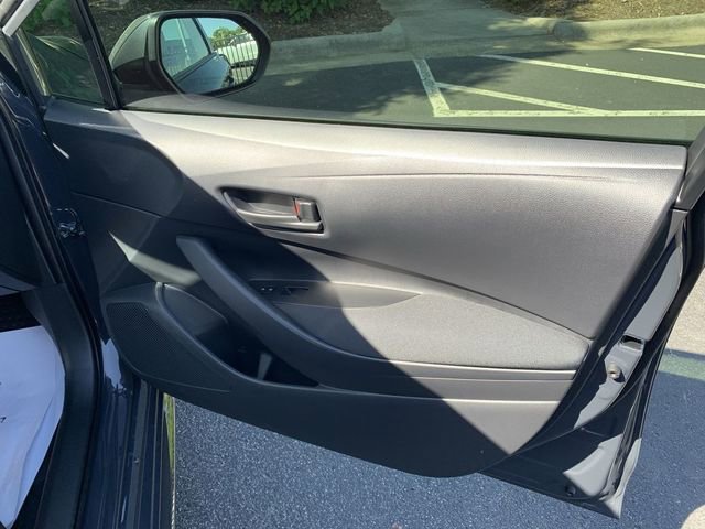 Used 2026 Toyota Corolla LE FWD image 13