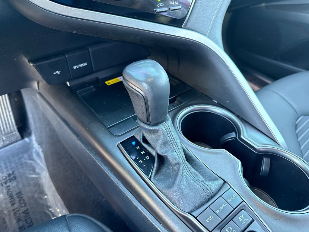 Used 2024 Toyota Camry SE w/ Audio Upgrade Package image 24